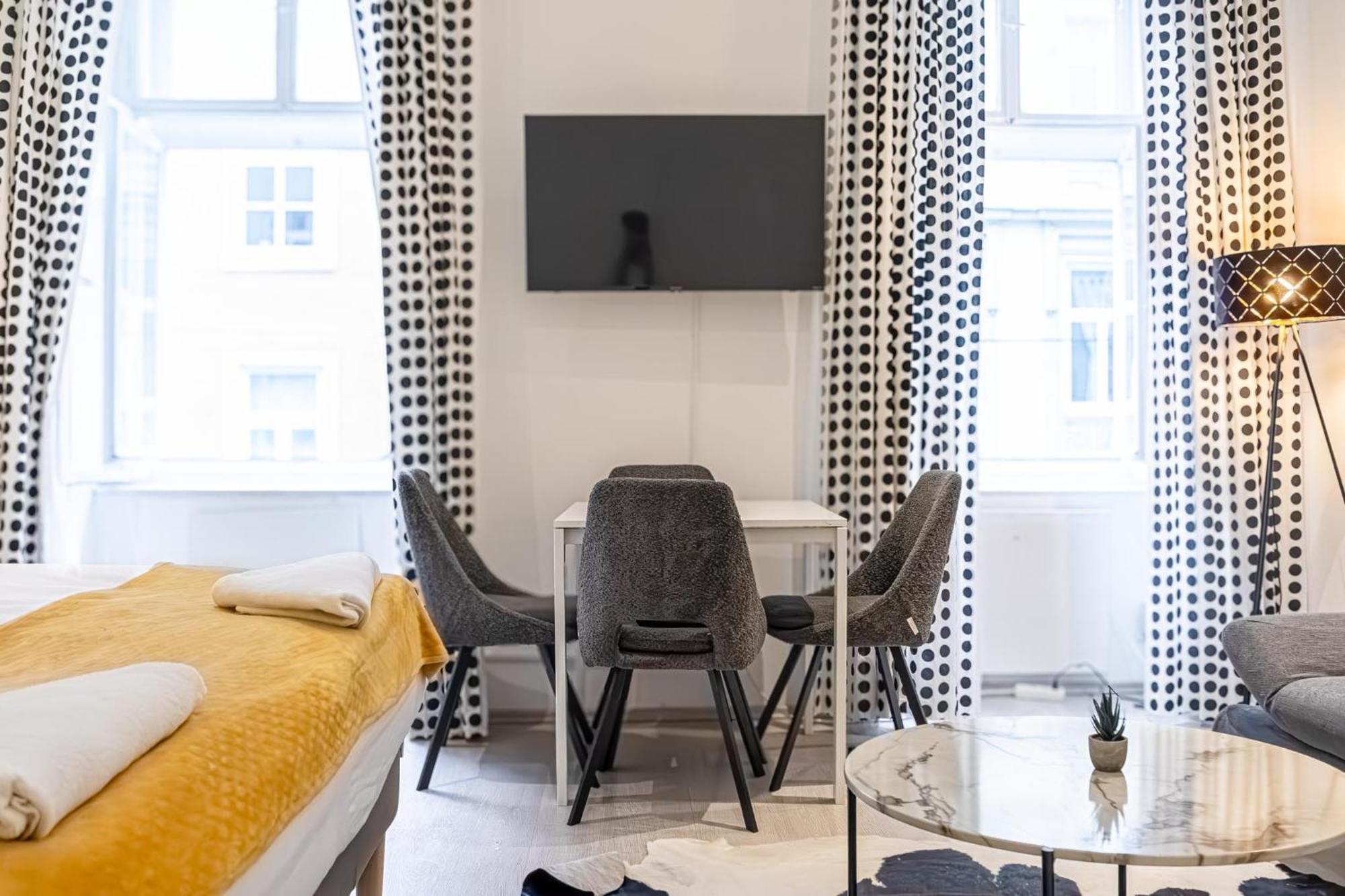 Cozy 1Br - Perfect For Long Stays Вена Экстерьер фото