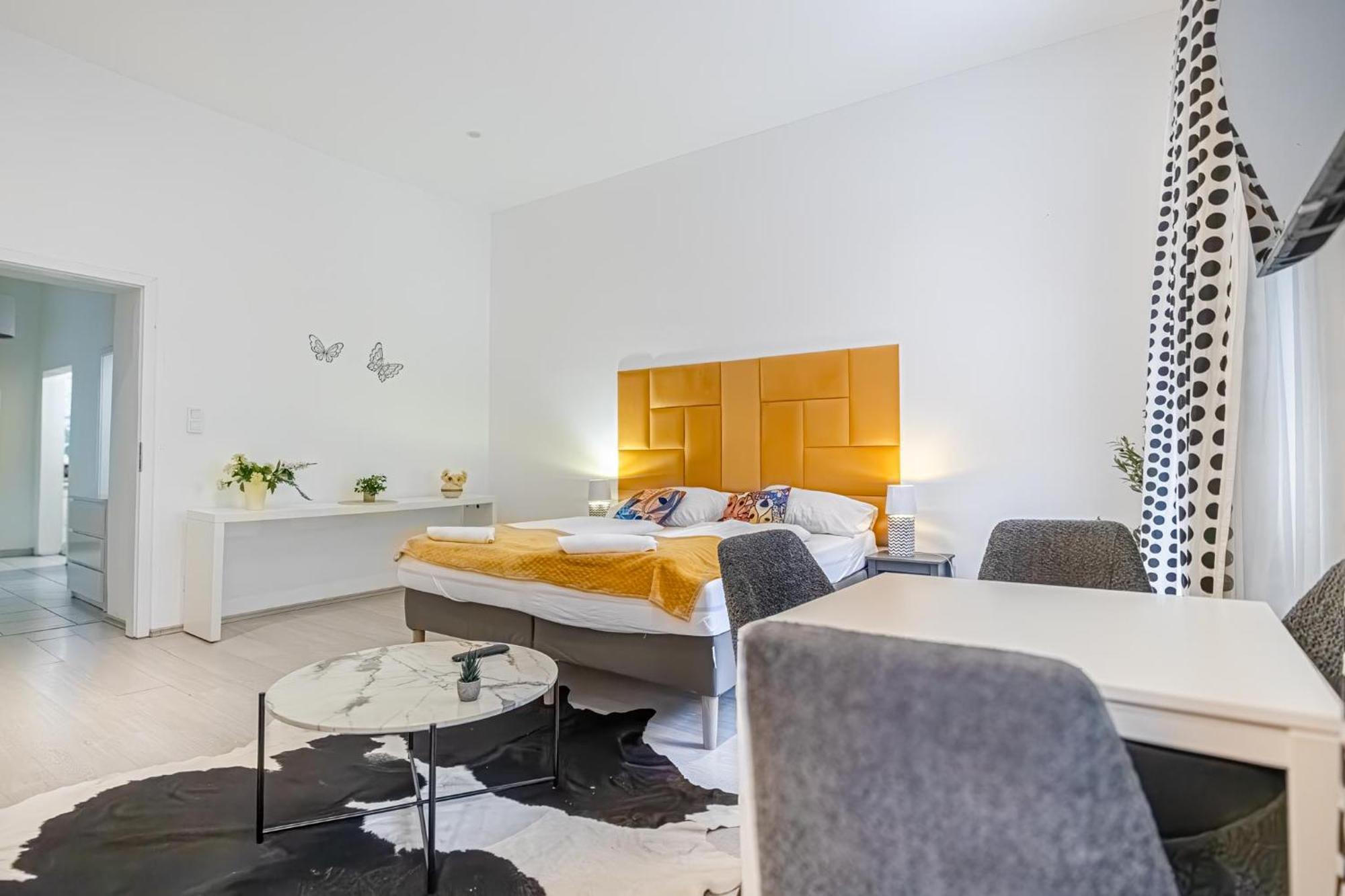 Cozy 1Br - Perfect For Long Stays Вена Экстерьер фото