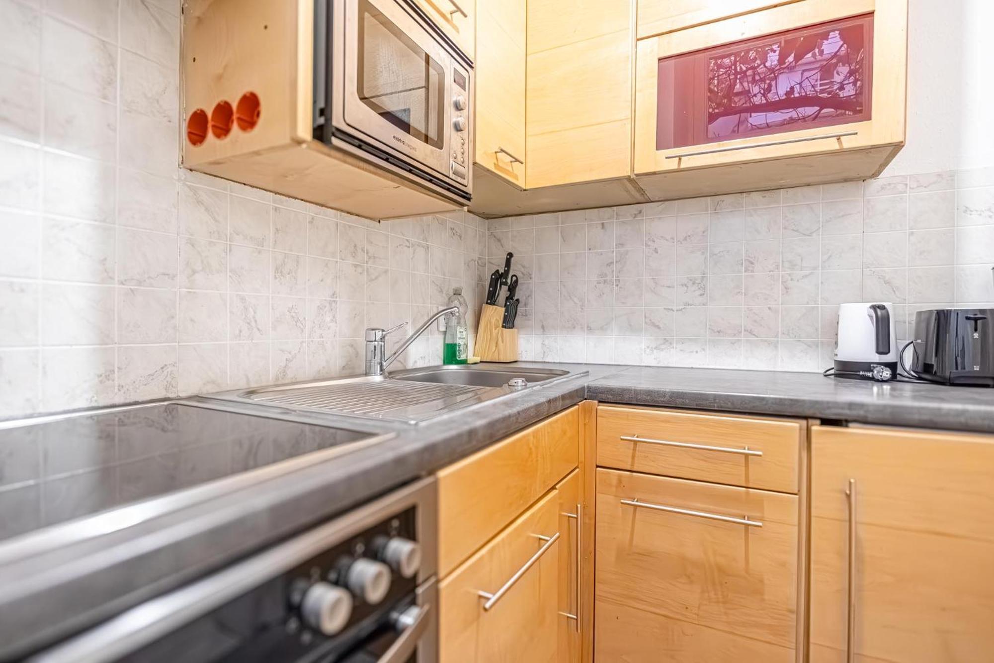Cozy 1Br - Perfect For Long Stays Вена Экстерьер фото